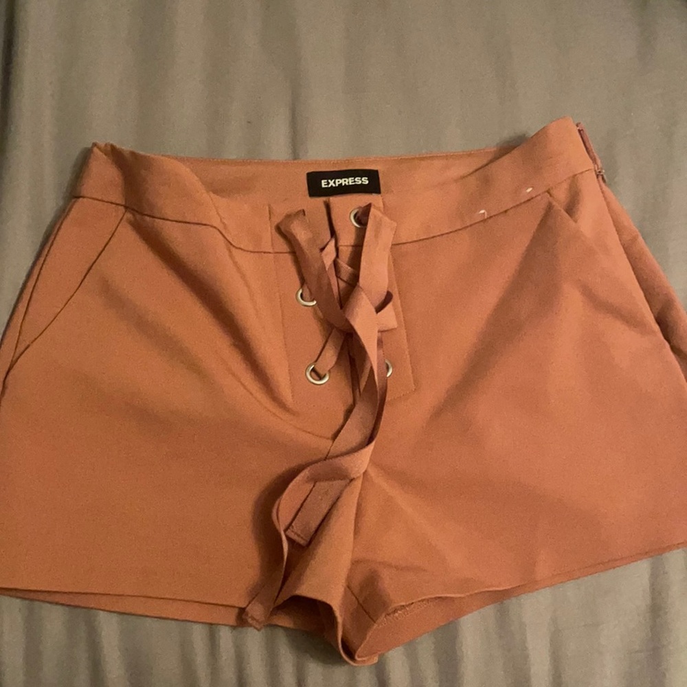 Express shorts. Size 6 New never used w/tag.